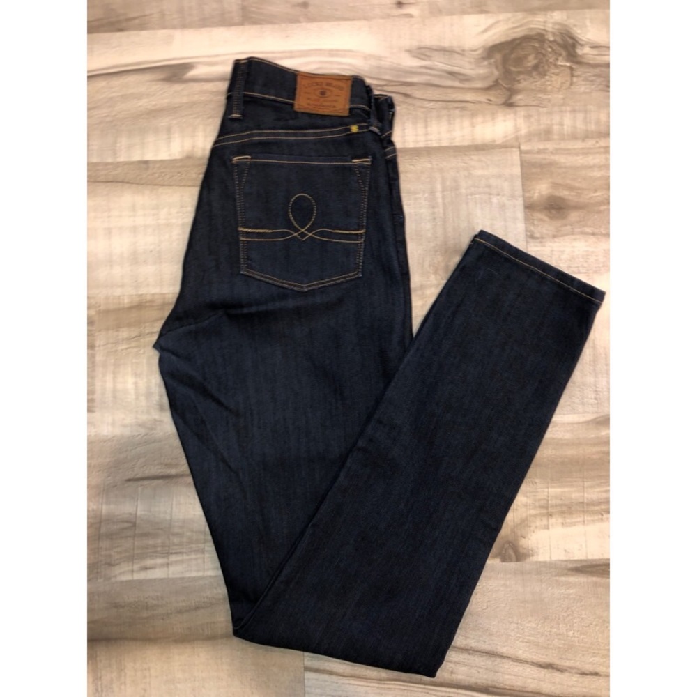 Lucky brand size 6 jeans